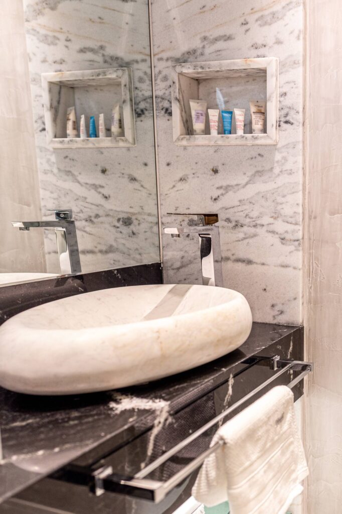 fdb43e46-c950-4cfd-bb0f-008a6d3c98da