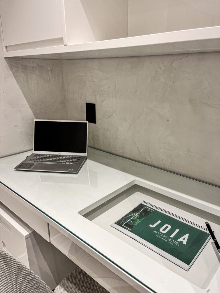 Joia2&3-8324 - 2K JPEG